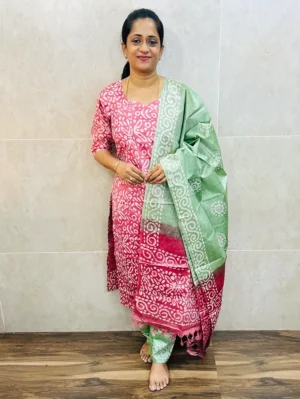 Batik printed Bhagalpur cotton top (cotton lining) paired with Bhagalpur cotton dupatta and Bhagalpur cotton bottom (free size)