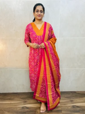 (Pink)Printed cotton top(cotton lining) paired with printed cotton dupatta and cotton bottom(straight cut)